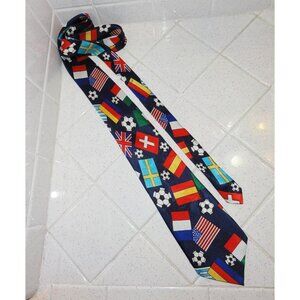 Vintage Studio 890 Soccer Balls & World Flags Neck Tie international
